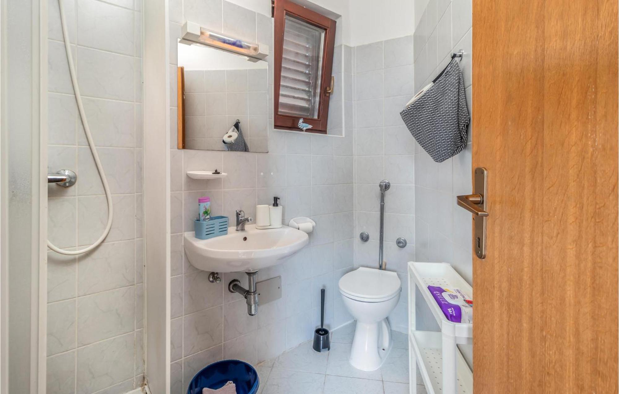 Nice Apartment In Rijeka With House Sea View Екстериор снимка