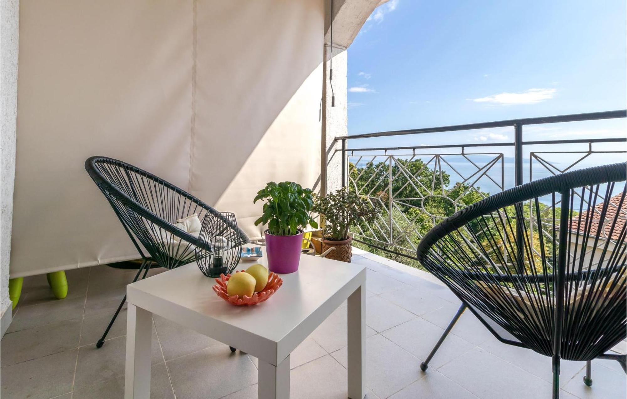 Nice Apartment In Rijeka With House Sea View Екстериор снимка