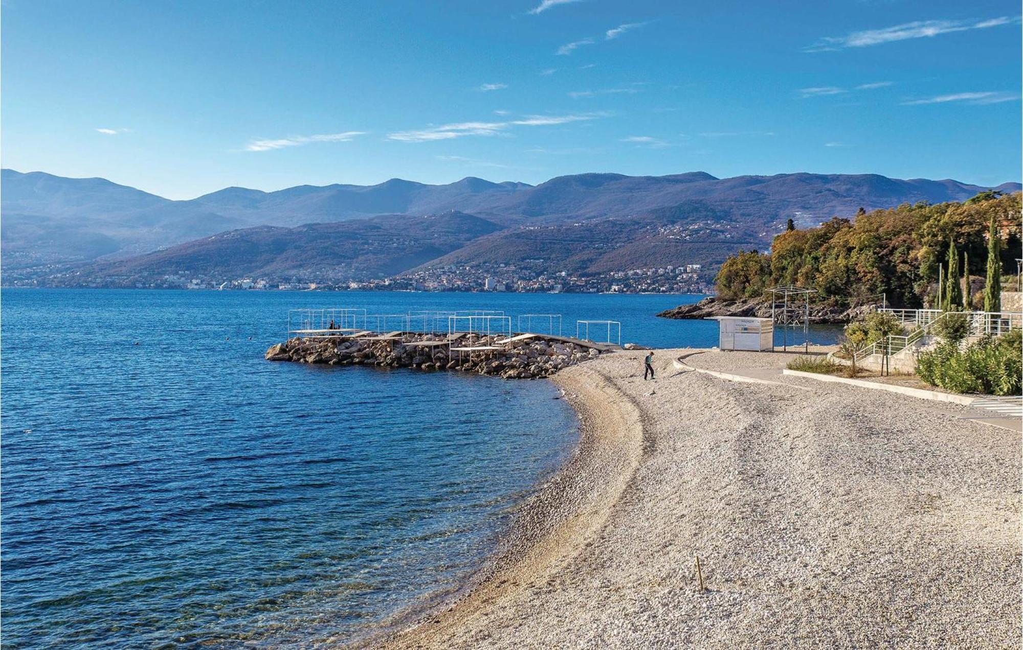 Nice Apartment In Rijeka With House Sea View Екстериор снимка